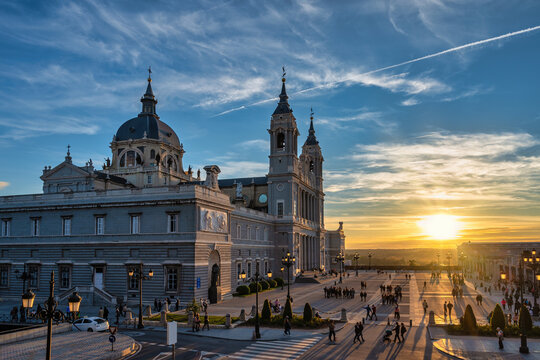 catedral de la almudena madrid